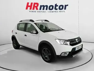 Usado Dacia Sandero 90 CV (66 kW) 2017 Blanco Berlina