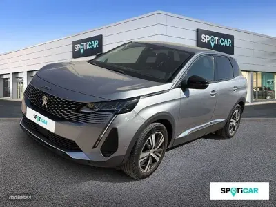 Usado Peugeot 3008 Allure 130 CV (95 kW) 2022 Gris SUV