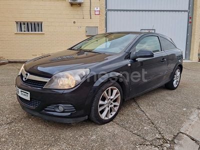 Negro Usado 2007 Opel Astra GTC Sport Berlina | 2900 € (Buen precio)