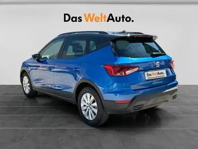 Usado Seat Arona Style 115 CV (84 kW) 2025 Azul SUV
