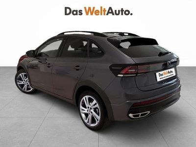 Usado VW Taigo R-line 110 CV (80 kW) 2022 Gris / plata SUV