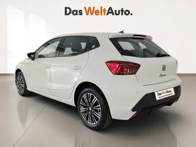 Usado Seat Ibiza Style 115 CV (84 kW) 2026 Blanco Utilitario