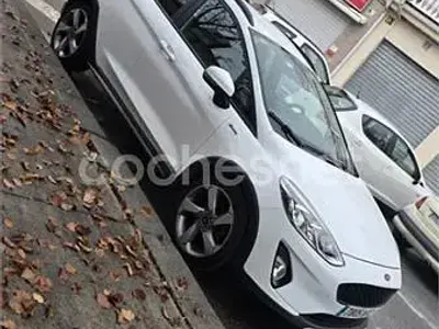 Usado Ford Fiesta Active 100 CV (73 kW) 2018 Blanco Utilitario
