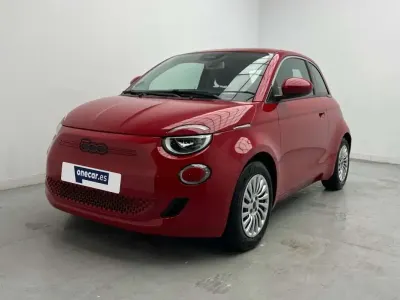 Usado Fiat 500 Red 118 CV (86 kW) 2023 Rojo Descapotable