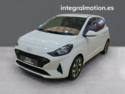 Używany Hyundai i10 66 KM (48 kW) 2024 Biały Hatchback