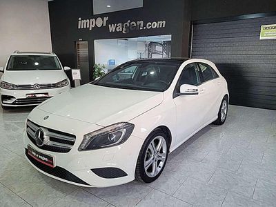 Usado Mercedes A200 Style 136 CV (100 kW) 2014 Blanco Utilitario