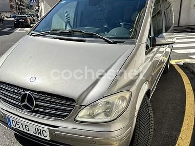Usado Mercedes Viano 204 CV (150 kW) 2008 Gris / plata Monovolumen