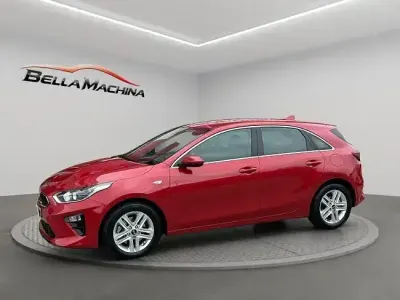 Usado Kia Ceed 115 CV (84 kW) 2020 Rojo Utilitario
