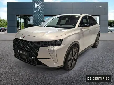 Usado DS Automobiles DS7 Crossback Performance 225 CV (165 kW) 2023 Gris / plata SUV
