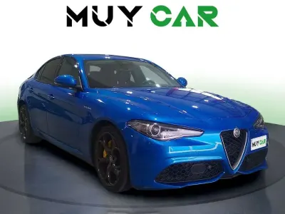 Usado Alfa Romeo Giulia Veloce 211 CV (155 kW) 2020 Azul Berlina
