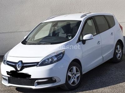 Usado Renault Scénic III 115 CV (84 kW) 2015 Blanco Monovolumen
