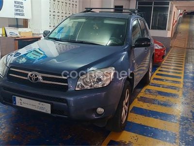 Usado Toyota RAV4 Sol 136 CV (100 kW) 2008 Azul SUV