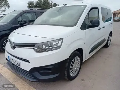 Usado Toyota Proace Verso City 100 CV (73 kW) 2020 Blanco Familiar