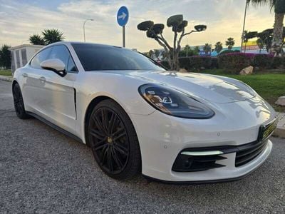 Porsche Panamera 4S
