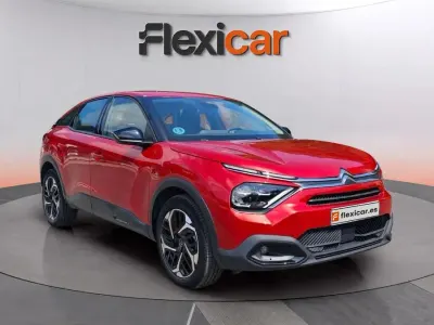 Usado Citroën C4 Feel 131 CV (96 kW) 2022 Granate Berlina