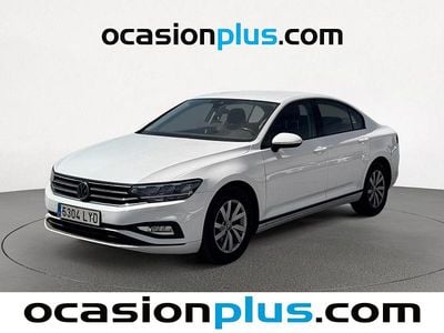 Usado VW Passat Business 122 CV (89 kW) 2022 Blanco Berlina