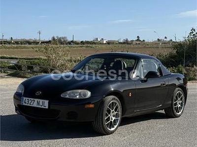 Usado Mazda MX5 Active 110 CV (80 kW) 2004 Negro Descapotable