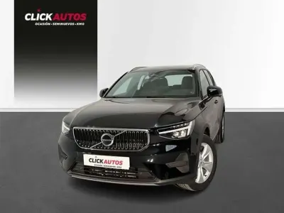 Usado Volvo XC40 Core 163 CV (119 kW) 2023 Negro SUV