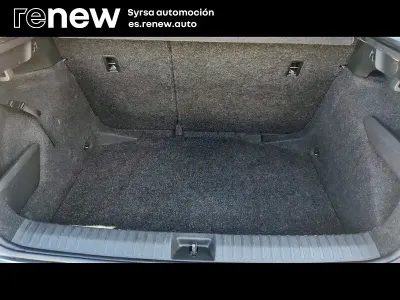 Usado Skoda Kamiq Selection 115 CV (84 kW) 2023 Blanco SUV