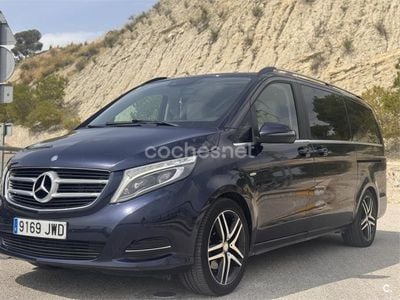 Mercedes V220
