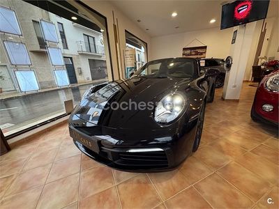 Negro Usado 2020 Porsche 911 Carrera 4 Cabriolet Descapotable | 149.990 €