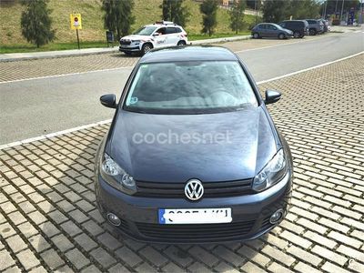 Usado VW Golf VI 102 CV (75 kW) 2009 Azul Utilitario