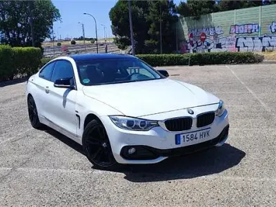 Usado BMW 420 Coupé Sport Line 190 CV (139 kW) 2014 Blanco Coupe
