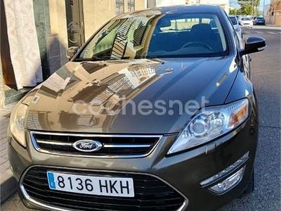 Marrón Usado 2012 Ford Mondeo Trend Berlina | 11.500 €