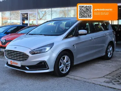 Usado Ford S-MAX Titanium 190 CV (139 kW) 2023 Gris Monovolumen