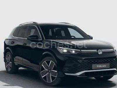 Negro Nuevo 2025 VW Tiguan R-line SUV | 49.400 €