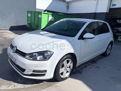 Usado VW Golf VII Advance 110 CV (80 kW) 2016 Blanco Berlina