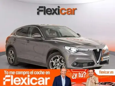 Usado Alfa Romeo Stelvio Executive 211 CV (155 kW) 2019 Gris SUV