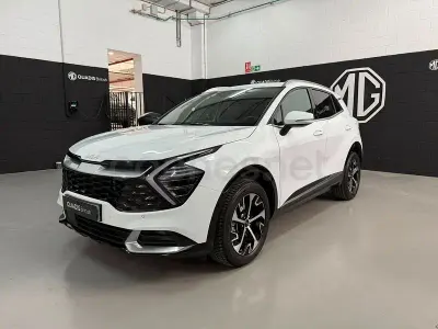 Usado Kia Sportage 230 CV (169 kW) 2022 Blanco SUV