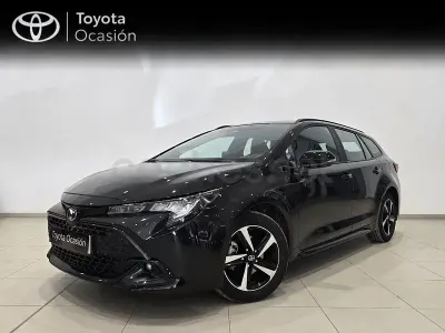 Usado Toyota Corolla Active 140 CV (102 kW) 2025 Negro Familiar