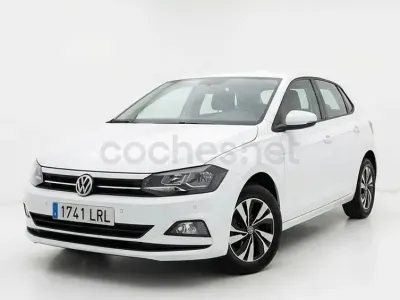 Usado VW Polo Life 95 CV (69 kW) 2022 Blanco Utilitario