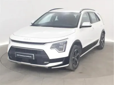 Usado Kia Niro 129 CV (94 kW) 2025 Blanco SUV