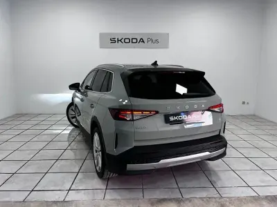 Nuevo Skoda Elroq 210 kW (286 CV) 2026 Gris SUV