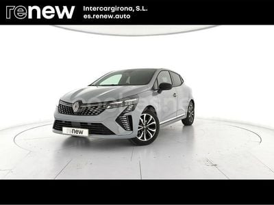 Usado Renault Clio V Techno 100 CV (73 kW) 2025 Gris / plata Berlina