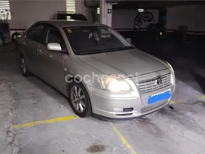 Usado Toyota Avensis
