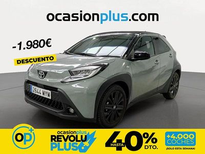 Usado Toyota Aygo X 72 CV (52 kW) 2025 Verde SUV
