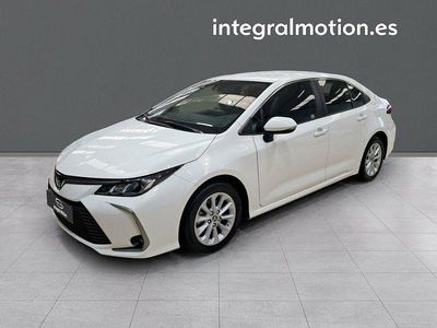 Blanco Usado 2022 Toyota Corolla Active Berlina | 20.900 €