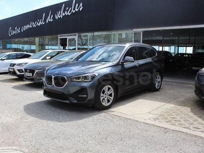 Usado BMW X1 Advantage 220 CV (161 kW) 2022 Gris / plata SUV