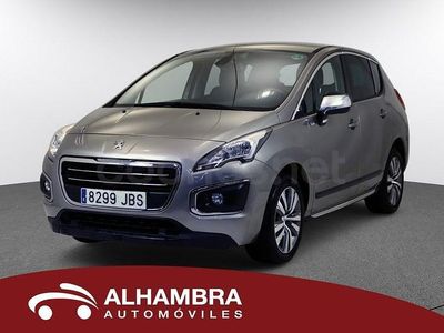 Usado Peugeot 3008 Style 120 CV (88 kW) 2015 Beige Familiar
