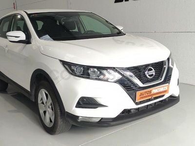 Usado Nissan Qashqai N-Connecta 115 CV (84 kW) 2021 Blanco SUV