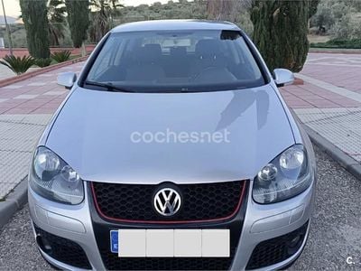 Usado VW Golf IV Advance 110 CV (80 kW) 2004 Gris / plata Berlina