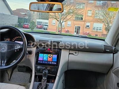 Usado Mercedes 220 150 CV (110 kW) 1993 Gris / plata Coupe