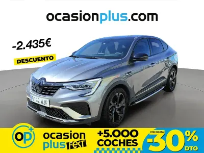 Usado Renault Arkana Engineered 145 CV (106 kW) 2023 Gris SUV