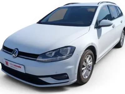 Usado VW Golf VII Edition 116 CV (85 kW) 2020 Blanco Familiar