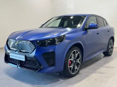Usado BMW iX2 Comfort Edition 230 kW (313 CV) 2025 Azul SUV