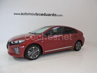 Usado Hyundai Ioniq 141 CV (103 kW) 2021 Rojo Utilitario